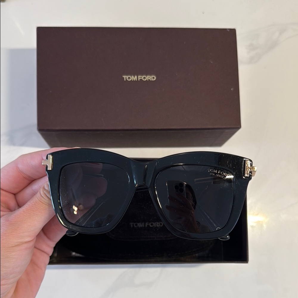 Tom Ford Black Luxury Sunglasses Classic Design